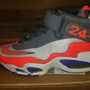 Ken Griffey Jr Nike